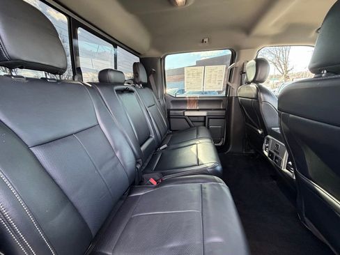 Used 2019 Ford F150 Lariat w/ Equipment Group 502A Luxury image 31