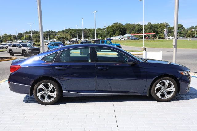 Used 2018 Honda Accord EX image 6