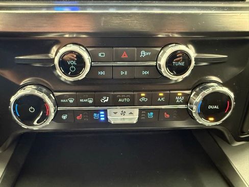 New 2025 Ford F250 Lariat w/ Lariat Ultimate Package image 41