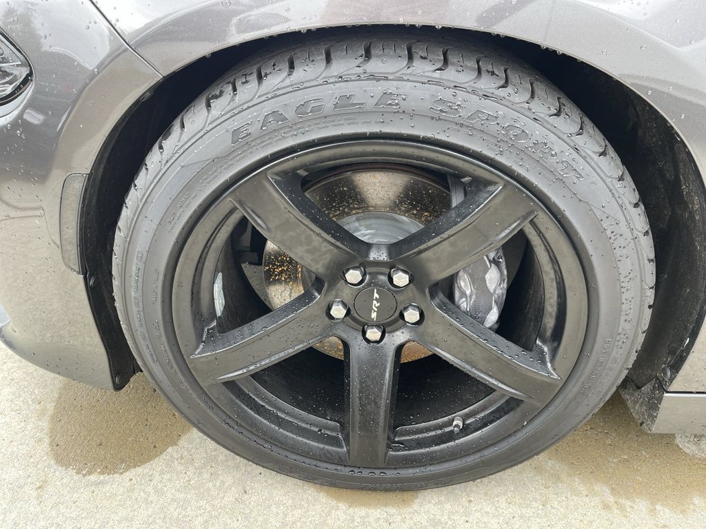 Used 2023 Dodge Charger Scat Pack w/ Technology Group RWD image 2