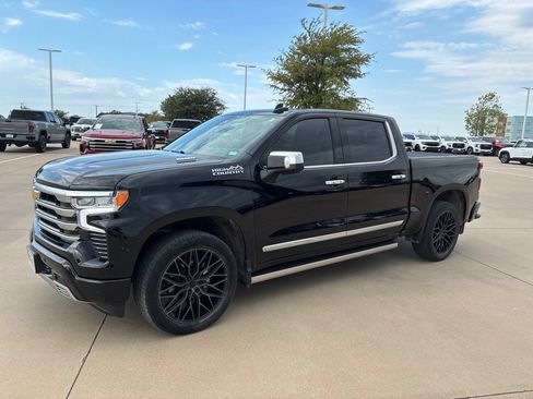 Used 2024 Chevrolet Silverado 1500 High Country AWD/4WD image 1