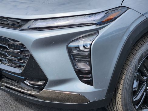 New 2026 Chevrolet Trax ACTIV w/ Driver Confidence Package image 6