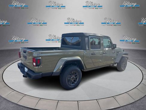 New 2026 Jeep Gladiator Sport image 3