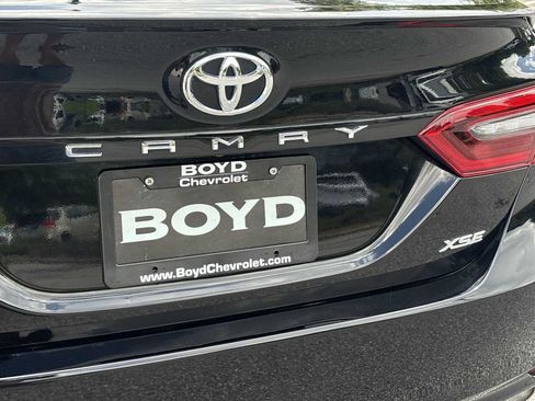Used 2021 Toyota Camry XSE FWD image 30