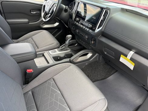 New 2026 Nissan Frontier SV w/ Tow Package AWD/4WD image 13