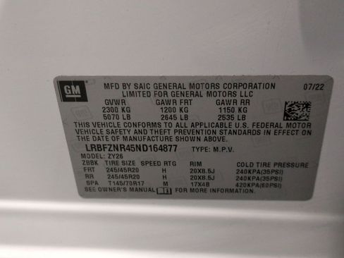 Used 2022 Buick Envision Essence w/ Sport Touring Package image 36