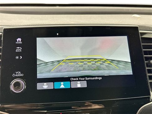 Used 2021 Honda Passport Sport image 12