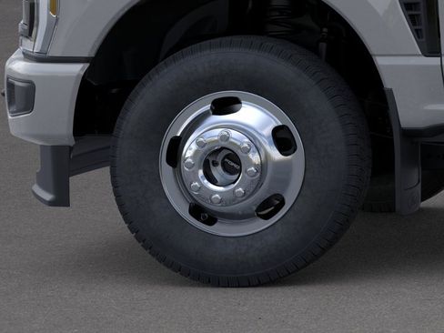 New 2026 Ford F350 4x4 Crew Cab DRW Super Duty image 19