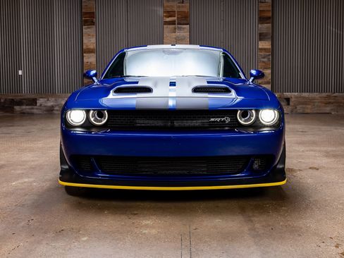 Used 2020 Dodge Challenger SRT Hellcat Redeye image 2