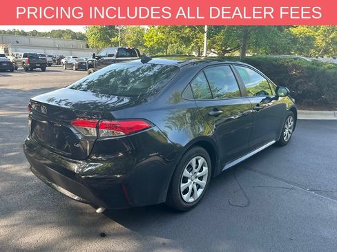 Used 2020 Toyota Corolla LE FWD image 7