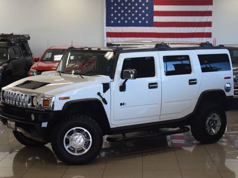Used 2005 HUMMER H2 w/ Preferred Equipment Group AWD/4WD image 16