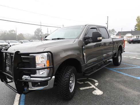Used 2023 Ford F250 XL w/ XL Off-Road Package image 12
