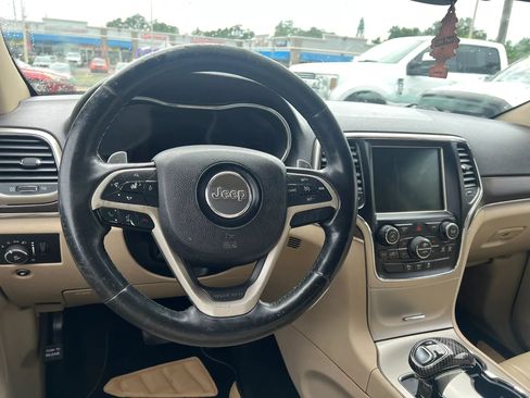 Used 2014 Jeep Grand Cherokee Limited RWD image 14