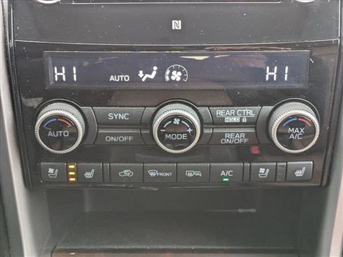 Used 2019 Subaru Ascent Touring w/ Popular Package #3 image 16