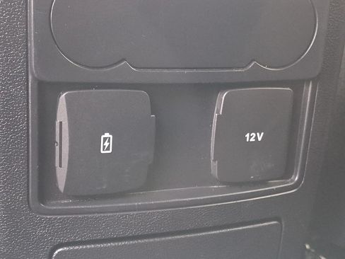 Certified 2023 Ford Explorer XLT AWD/4WD image 12