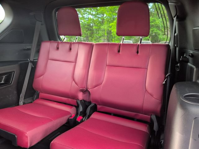 Used 2023 Lexus GX 460 Luxury w/ Sport Design Package AWD/4WD image 21
