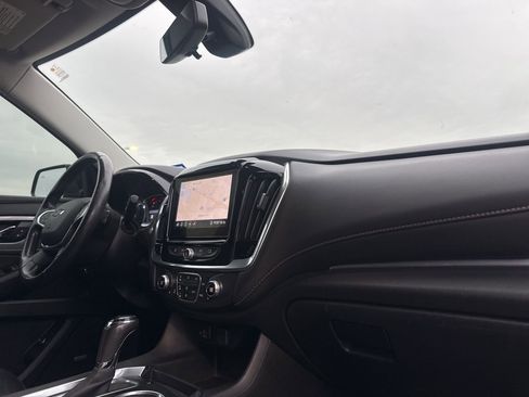 Used 2020 Chevrolet Traverse RS w/ LPO, Floor Liner Package image 21