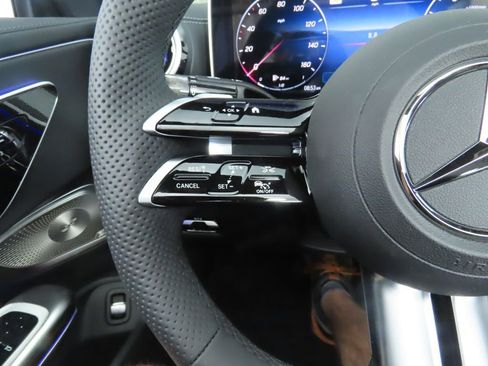 New 2025 Mercedes-Benz CLE 300 4MATIC Cabriolet image 19