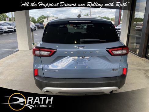 Used 2024 Ford Escape Active FWD image 7