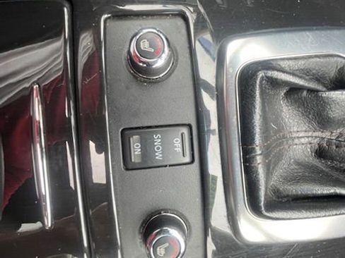 Used 2013 INFINITI FX37 AWD w/ Premium Pkg image 34