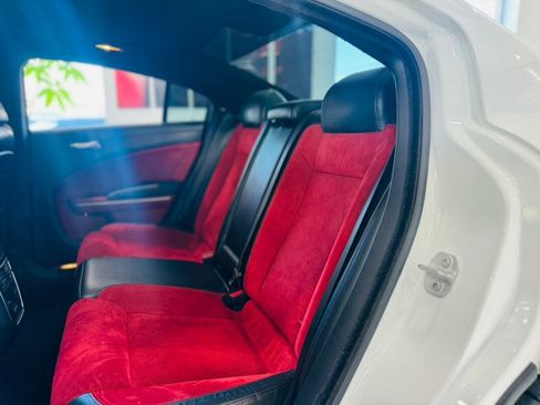 Used 2022 Dodge Charger Scat Pack w/ Dynamics Package image 16