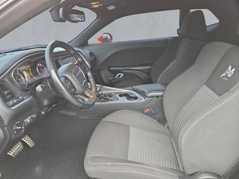 Used 2021 Dodge Challenger R/T Scat Pack image 11