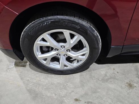 Used 2018 Chevrolet Equinox LT w/ Sun & Infotainment Package image 23