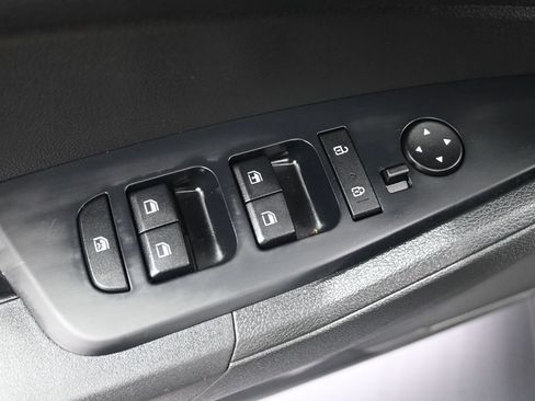 Used 2023 Kia Sportage LX AWD/4WD image 11