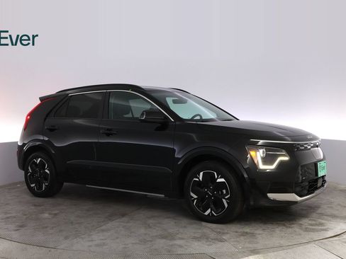 Used 2024 Kia Niro Wind FWD image 14