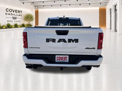 Used 2025 RAM 1500 Limited AWD/4WD image 12