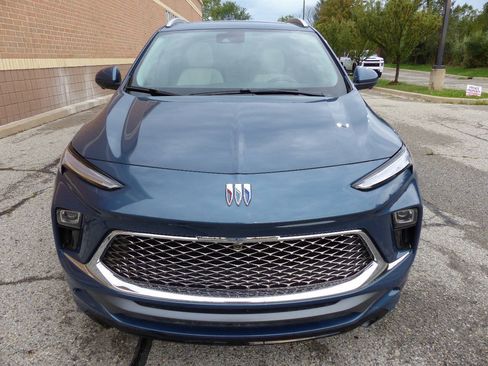 Used 2026 Buick Encore GX Avenir w/ Avenir Technology Package AWD/4WD image 13