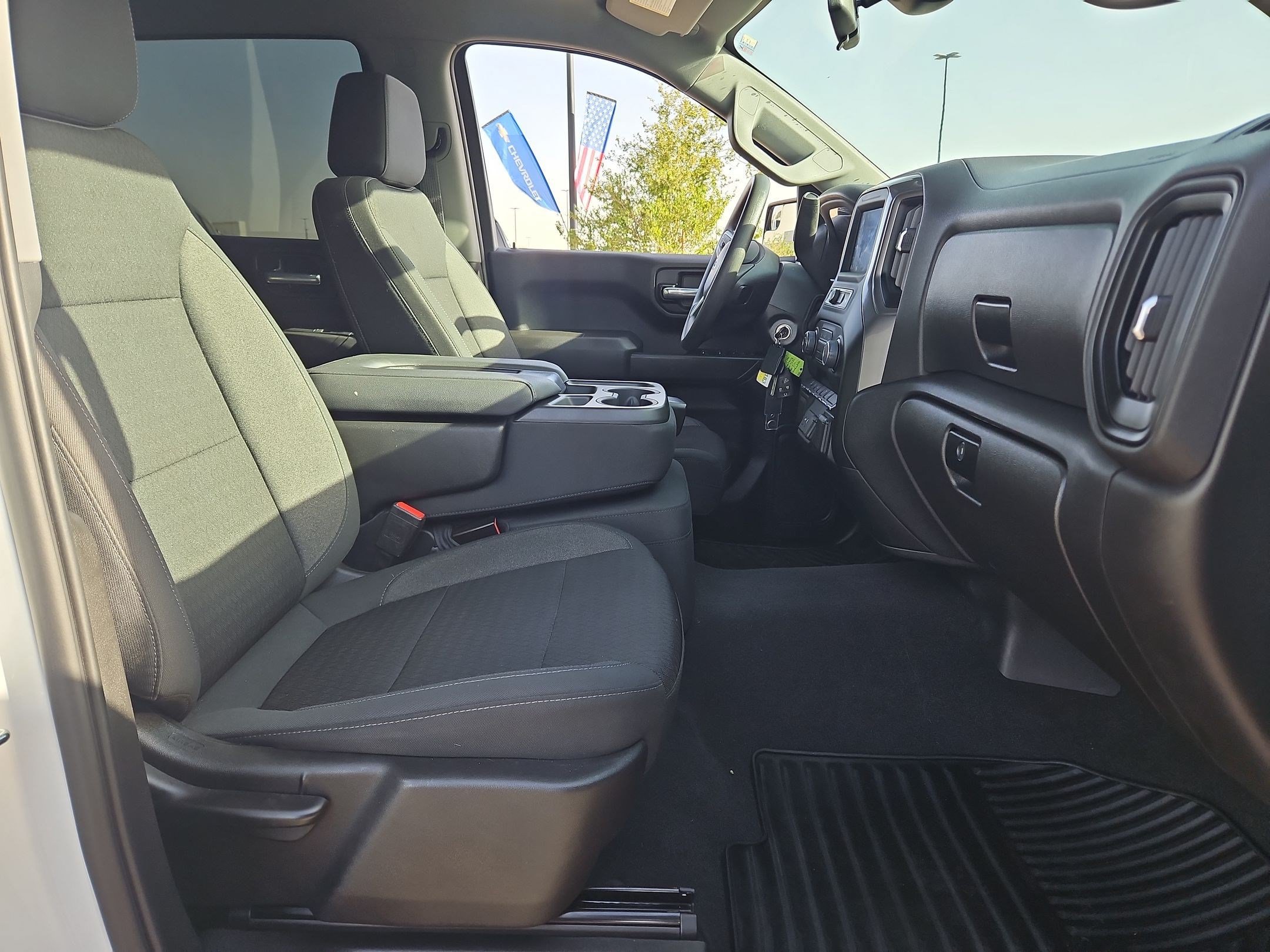 Used 2022 Chevrolet Silverado 1500 Limited Custom Trail Boss AWD/4WD image 28
