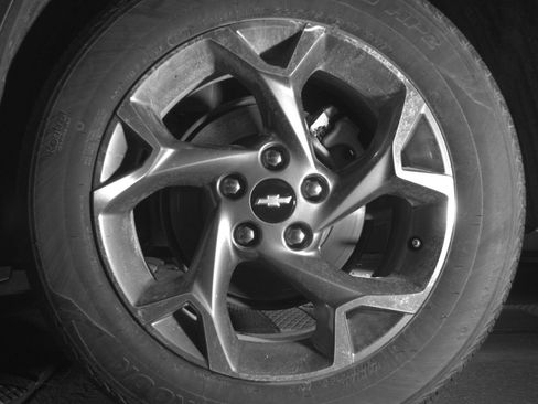 Used 2025 Chevrolet Trax LT FWD image 14