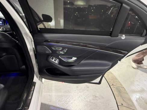 Used 2016 Mercedes-Benz S 550 Sedan image 49