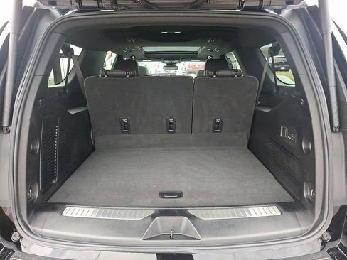 Certified 2025 Chevrolet Suburban RST w/ Comfort Package image 29