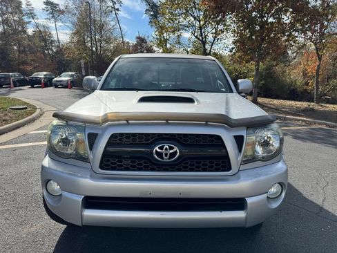 Used 2011 Toyota Tacoma 4x4 Access Cab V6 w/ TRD Sport Pkg image 34