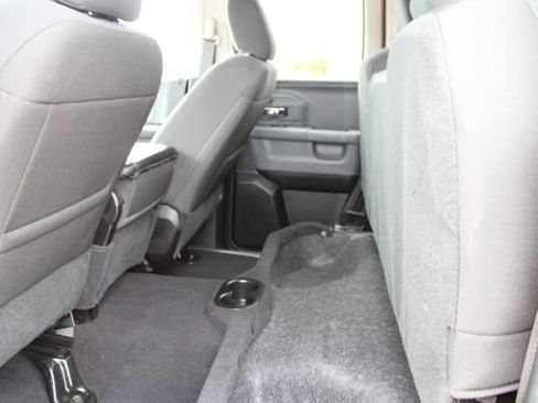 Used 2024 RAM 1500 Classic SLT AWD/4WD image 37