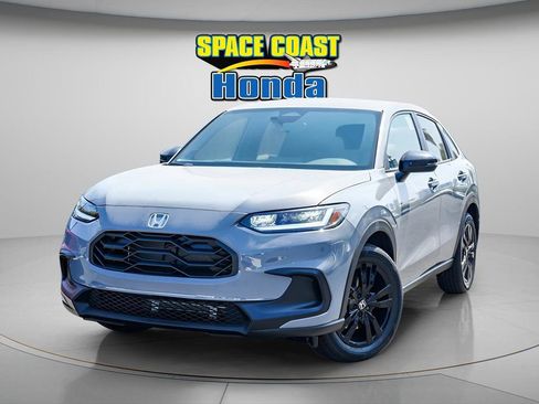 New 2026 Honda HR-V Sport image 3