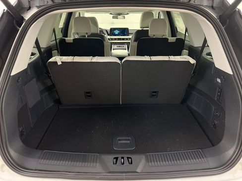 New 2026 Lincoln Aviator AWD image 38