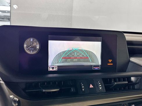 Used 2019 Lexus ES 350 image 16