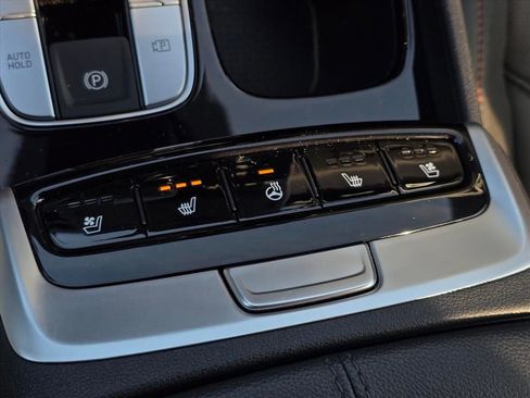 Used 2022 Hyundai Santa Cruz Limited w/ Cargo Package image 8