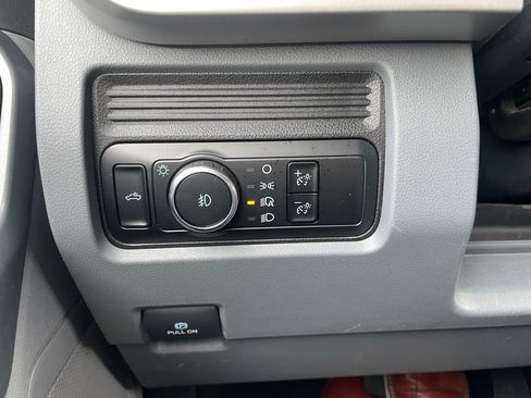 Used 2024 Ford F250 XLT image 44