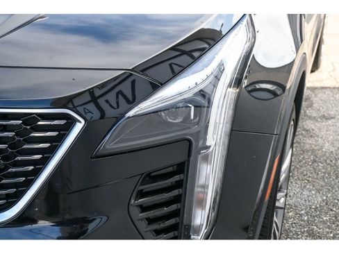 Used 2019 Cadillac XT4 Premium Luxury w/ Driver Assist Package image 6