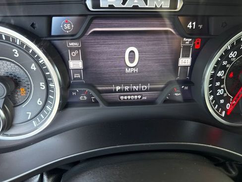 Used 2024 RAM 1500 Laramie image 20