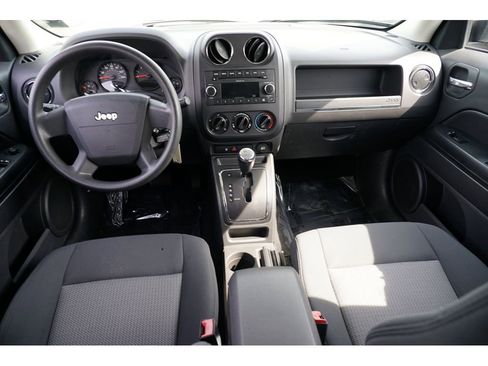 Used 2009 Jeep Patriot Sport image 23