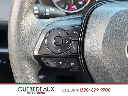 Used 2021 Toyota RAV4 XLE FWD image 15