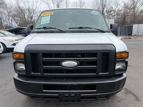 Used 2014 Ford E-250 and Econoline 250 w/ Power Group image 6