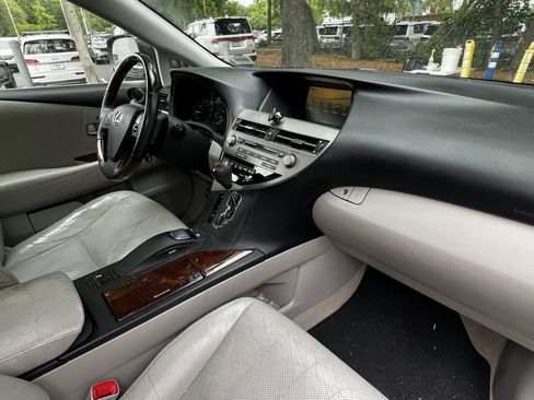Used 2010 Lexus RX 350 2WD image 48