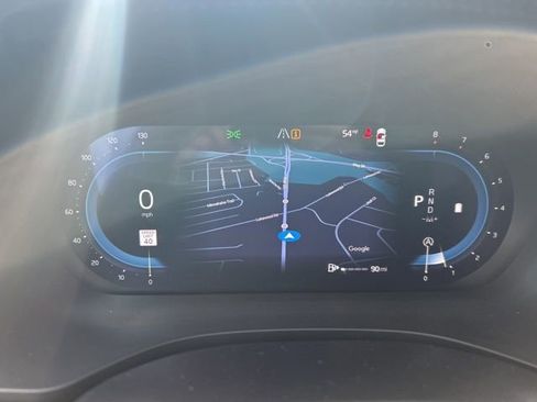 Certified 2025 Volvo XC60 B5 Plus image 20