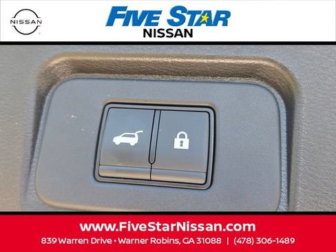 Used 2024 Nissan Rogue SL w/ SL Premium Package AWD/4WD image 13